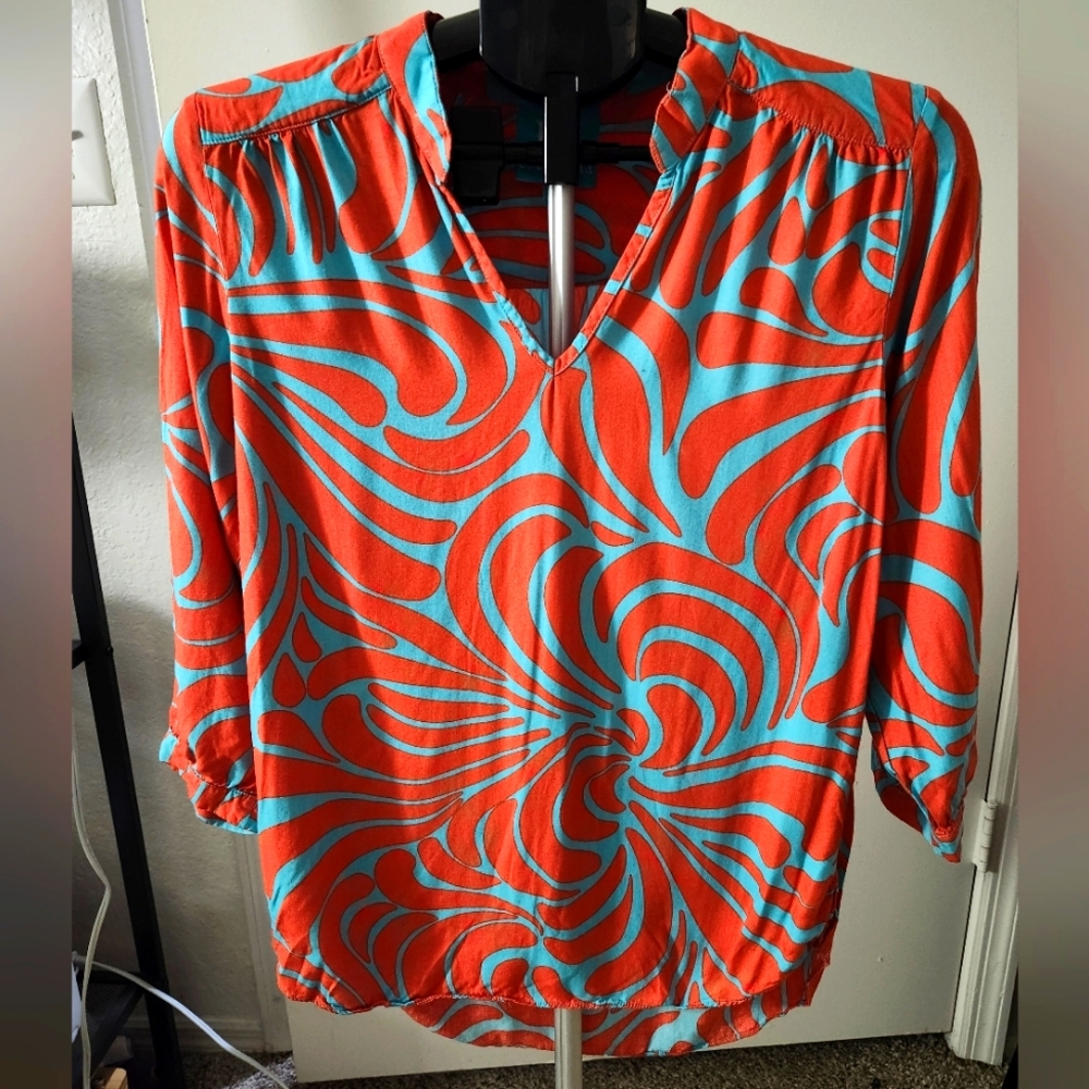 Escapada Red and Blue Swirl Blouse